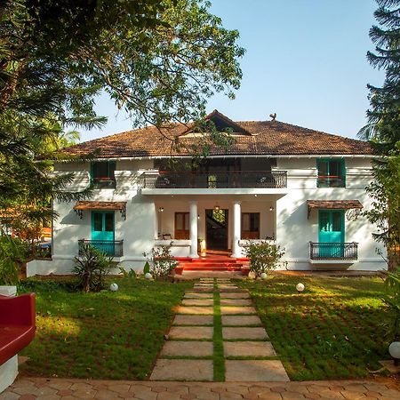 Island House Goa Hotel Goltim Buitenkant foto