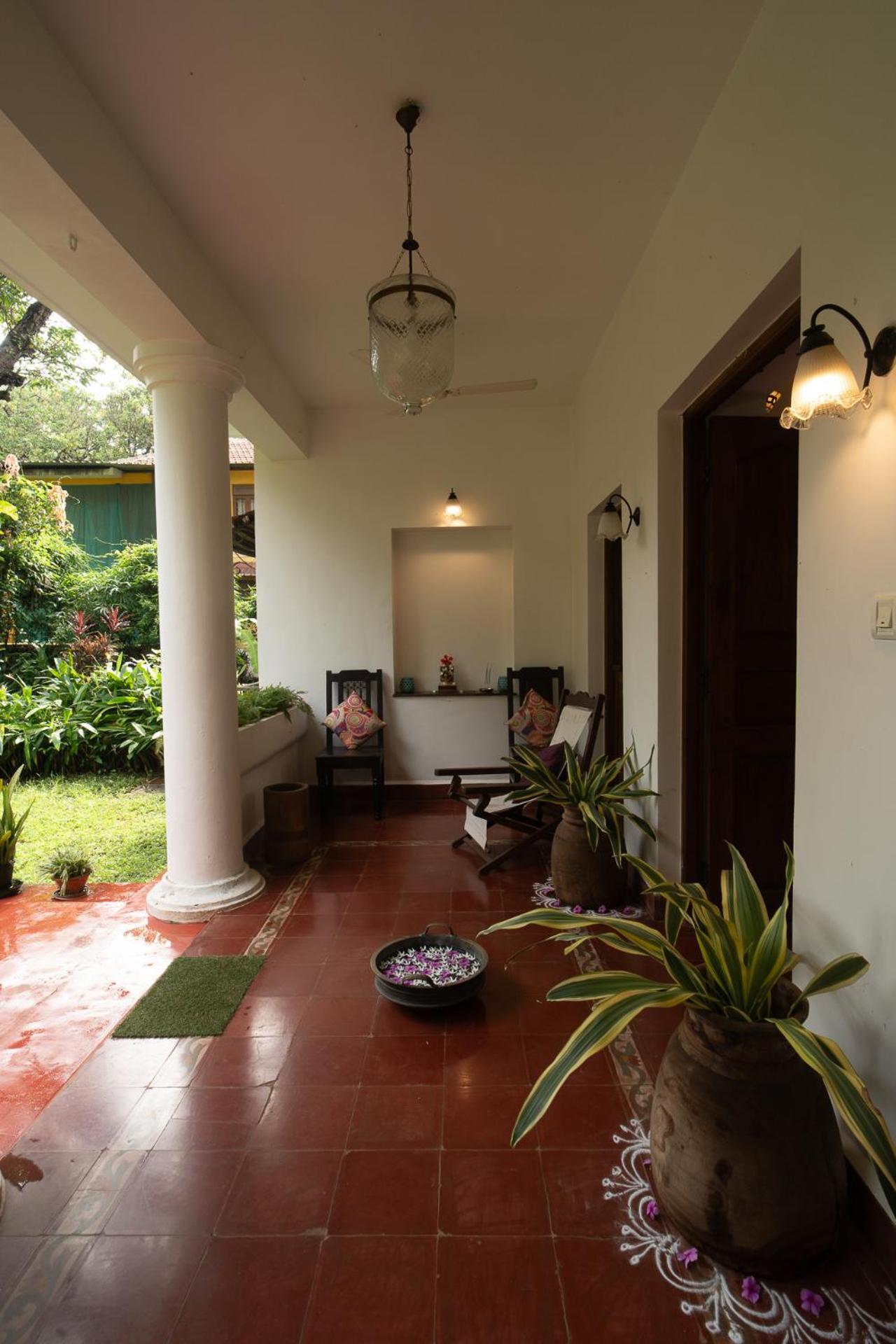 Island House Goa Hotel Goltim Buitenkant foto