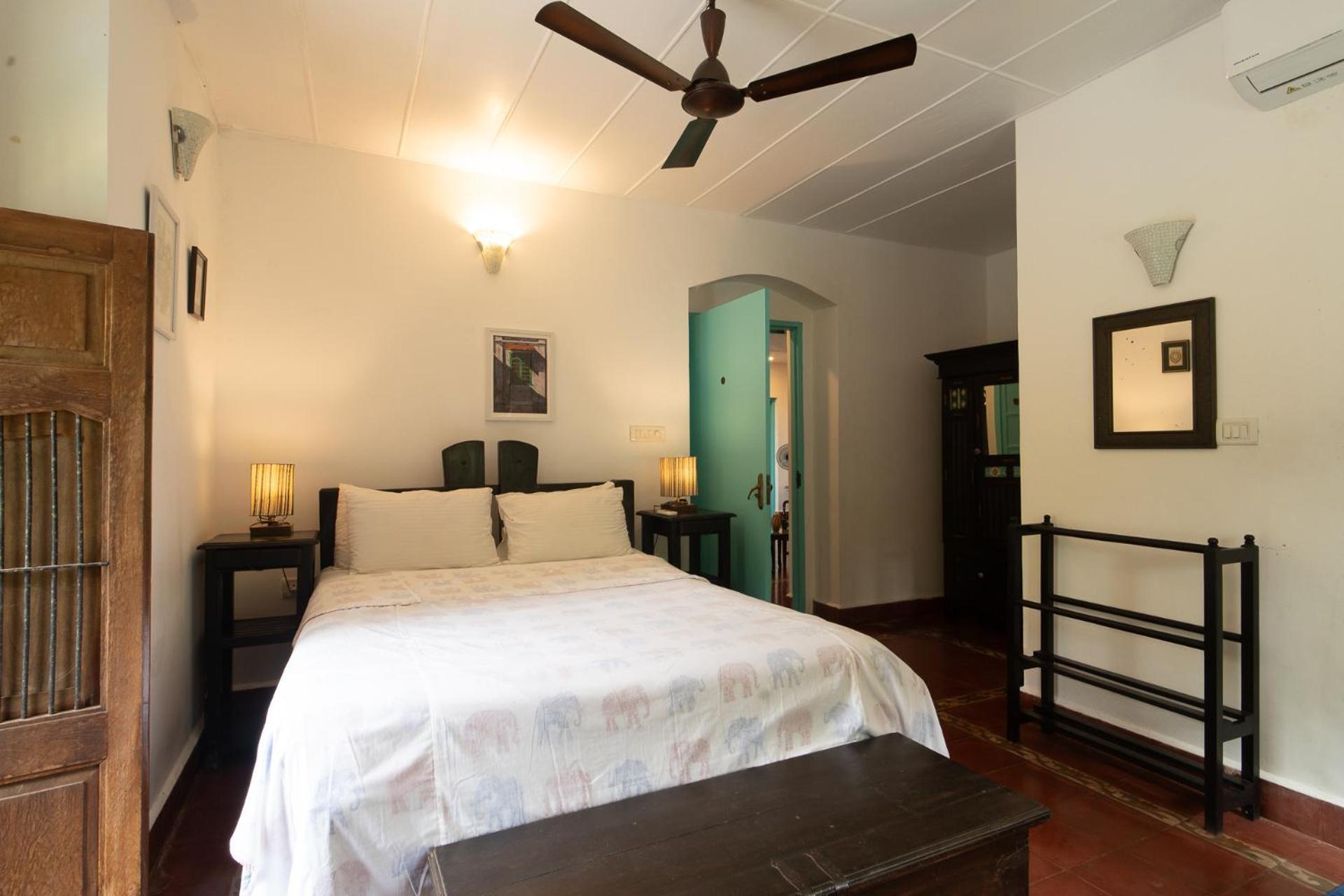 Island House Goa Hotel Goltim Buitenkant foto