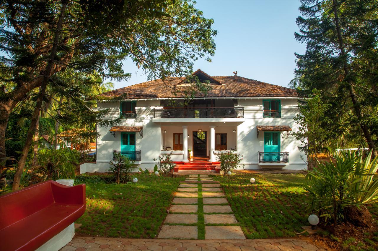 Island House Goa Hotel Goltim Buitenkant foto